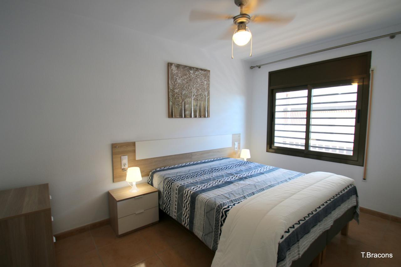 Apartamento Mimosas Miami Playa Bagian luar foto
