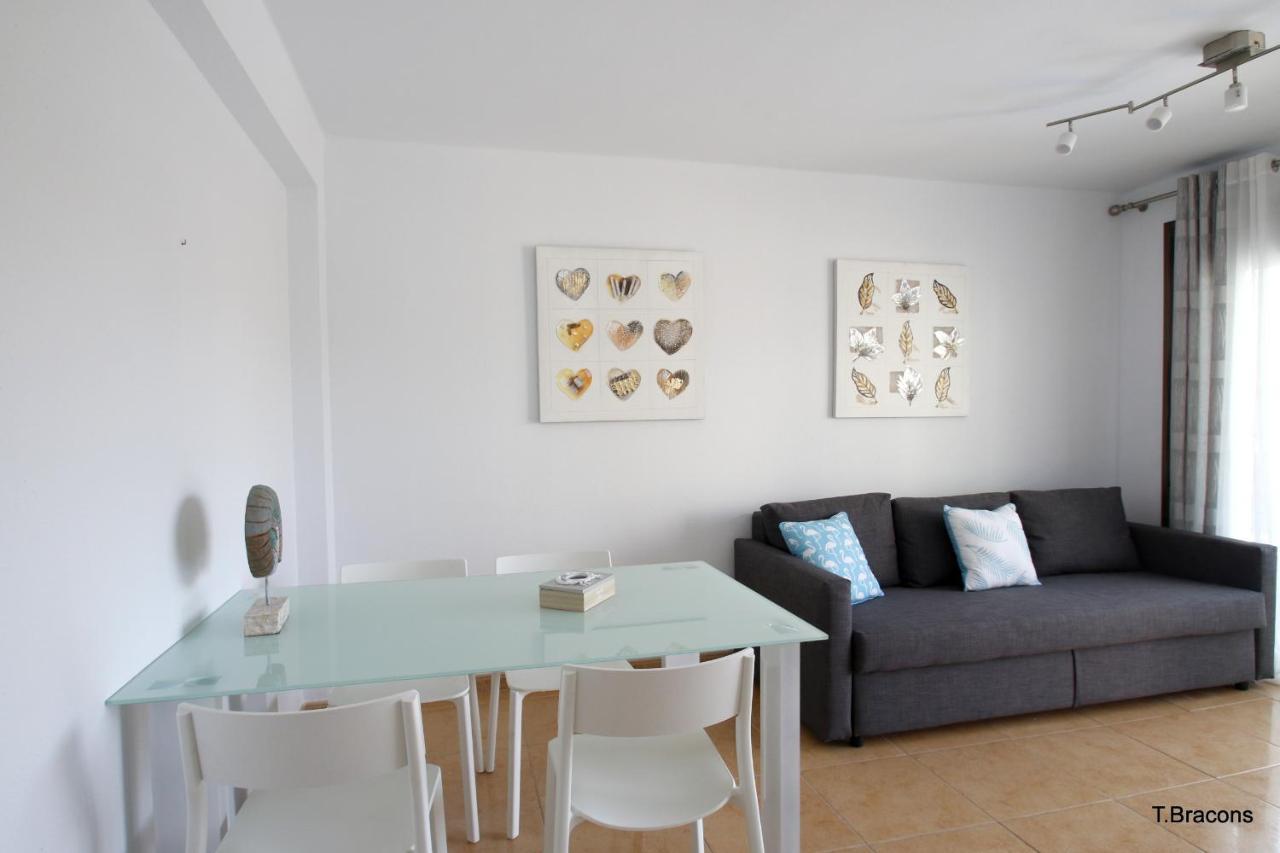Apartamento Mimosas Miami Playa Bagian luar foto
